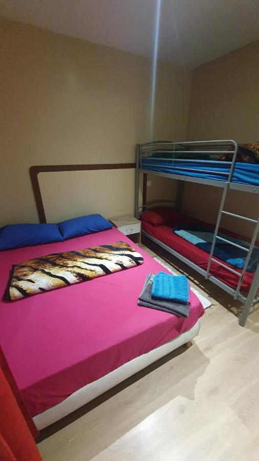 Hotel Le Privilege La Courneuve Εξωτερικό φωτογραφία